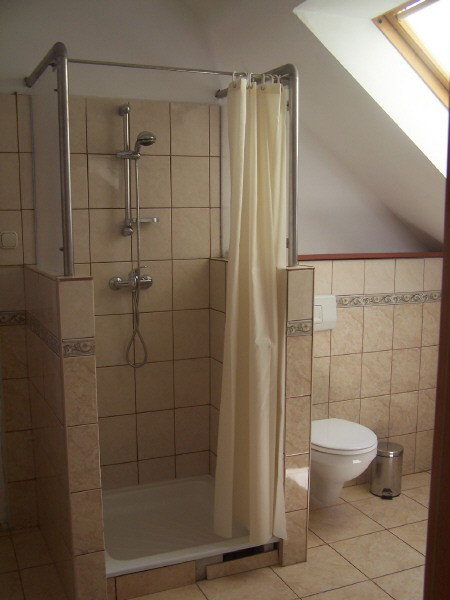Akacia Apartment Budapest-Apartments, rooms with free parking